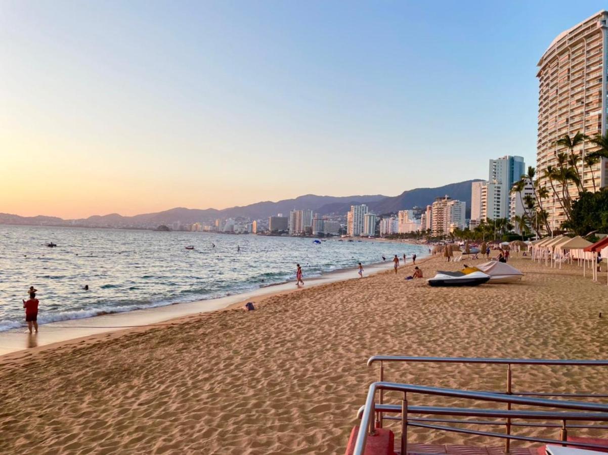 Acapulco Hotel Y Suites Mediterrane Exterior photo