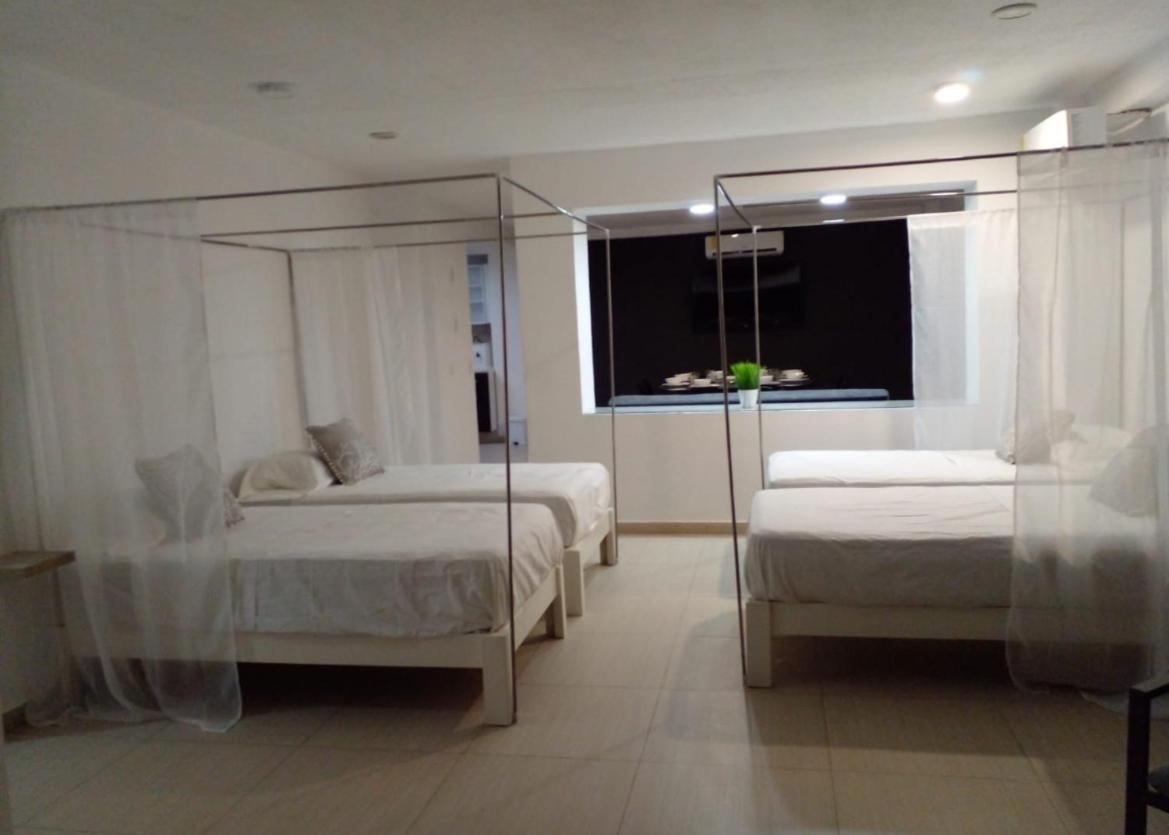 Acapulco Hotel Y Suites Mediterrane Exterior photo